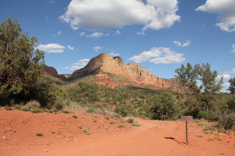 Little Horse Trailhead and Courthouse Butte